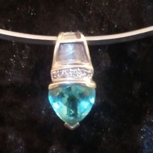 Uma sterling silver choker with a large genuine topaz pendant in 925. marked